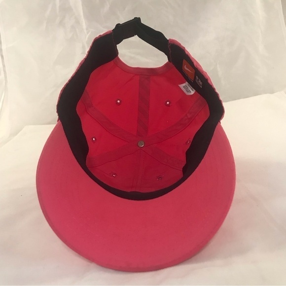 Nike Heritage86 Woman's Adjustable Pink Ball Cap - Picture 13 of 16